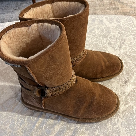 BearPaw Suede Adele Boots Braided Accent Fleece Lining Hickory Tan Size 7 - Picture 7 of 13